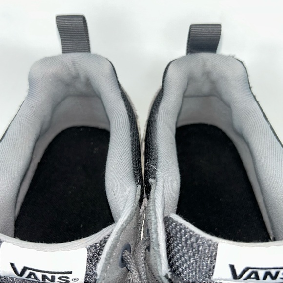 VANS Mens Shoes Size 12 Old Skool Gray & White Suede Canvas Skateboarding - Picture 9 of 16